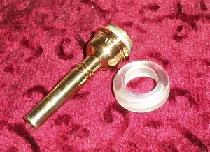 Curry Precision Reno NV Größe 12 Schraubfelge Cornet Mundstück - Gold - Bild 1 von 4