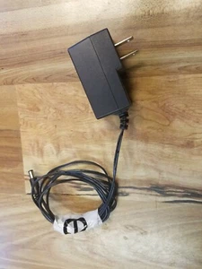 Leader Electronics MU05-N090060-A1 Power Supply Adapter Output 9V 0.6A Charger - Picture 1 of 3