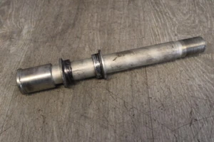 20 KAWASAKI ZX636 NINJA ZX-6R FRONT WHEEL RIM AXLE PIVOT BOLT - Picture 1 of 3