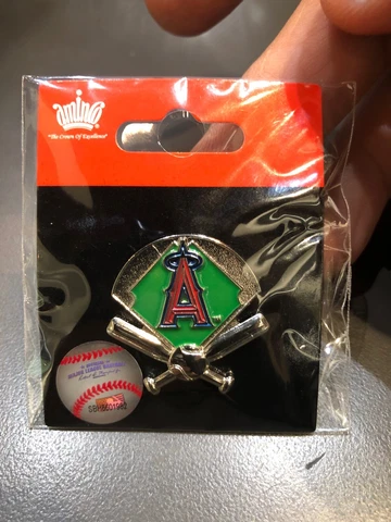 Los Angeles Angels MLB Baseball Field & Bat Design Sports Pin Licensed by Aminco Cover