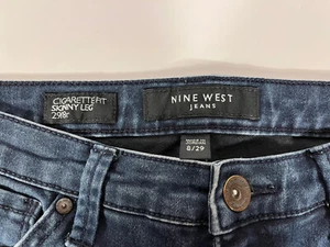 Nine West Jeans Cigarette Fit Skinny Leg Womens 8R/29 Blue Mid Rise Cotton Blend - Picture 1 of 5