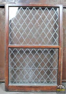 Janela de vidro com chumbo em faixa de carvalho, 32" x 49", 1900s New Jersey Estate Salvage - Imagem 1 de 4