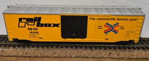 Tyco HO Scale 50' Plug Door Box Car RAIL BOX RBOX 10000 Hong Kong - Imagen 1 de 9