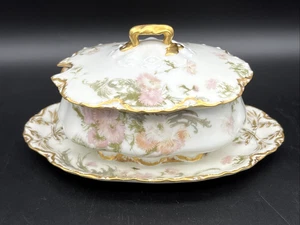 Antiguo barco de salsa Haviland H&Co/L Feu de Four rosa con tapa de flor de aster - Imagen 1 de 17