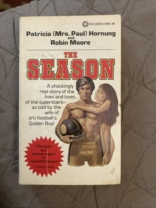 Football gga Vintage Pb, The Season by Hornung & Moore, Pinnacle pbo 1976, VG - Picture 1 of 6