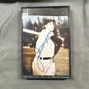 Joe DiMaggio Signed Autographed 3.5x4.5 Photo New York Yankees - Picture 1 of 5