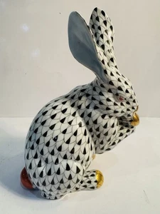 Herend schwarzes Netz Hase Kaninchenpfoten gekreuzt handbemalt Einzelhandel 630 $ perfekt - Bild 1 von 9