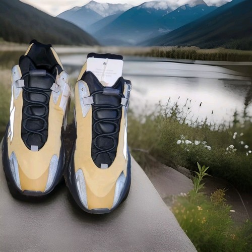 Adidas Yeezy Boost 700 MNVN Honey Flux GZ0717 taglia 8