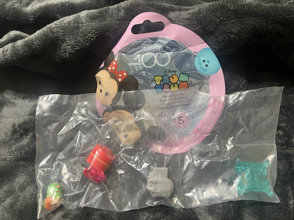 Disney Tsum Tsum 100 лет Чудес Серия 5 - Капитан Крюк Питер Пэн - Изображение 1 из 1