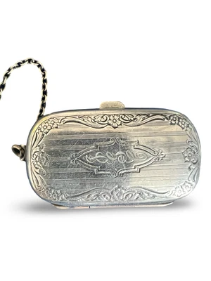 Vintage CB &H German Silver coin purse on chain - Image 1 of 4