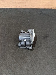 TESLA MODEL Y EV 5YJY EXPANSION COOLANT TANK PUMP 1506859-00-D - Picture 1 of 6