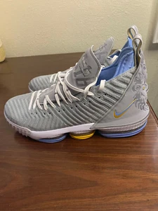 2018 Lebron James16 King Lion Basketball Shoes Gray/Blue Size 15 - Picture 1 of 8