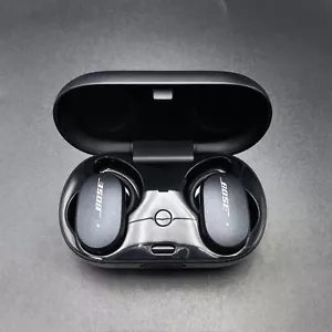 Auriculares Bluetooth inalámbricos con cancelación de ruido Bose QuietComfort negros - Imagen 1 de 8