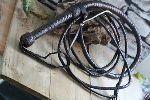 Indiana Jones Bull whip Genuine Leather 8 Plaits Top Grain 100% Hide Handmade UK - Picture 1 of 6