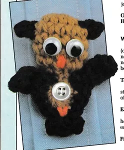 Owl and Racoon Button Covers - 2" tall - Worsted yarn - Crochet Pattern ONLY - Picture 1 of 3