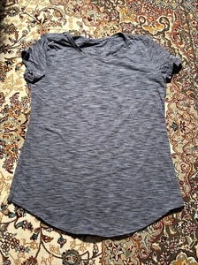 Lululemon Shirt Women 4Gray Stripe Love Crew Athletic * - Picture 1 of 12