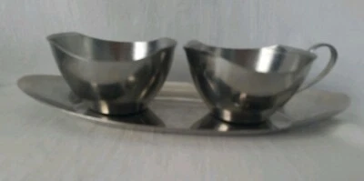 Bandeja vintage de acero inoxidable 18-8 con crema y azucarero  Foto 1 de 4