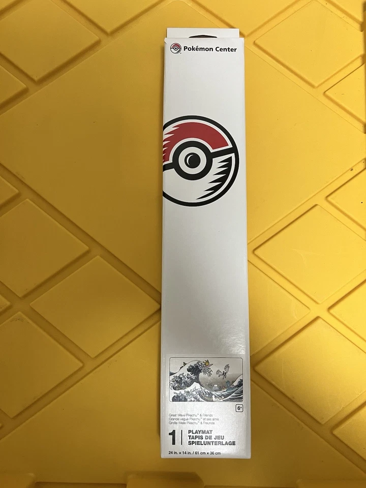 Alfombra de Juego Great Wave Pikachu & Friends - Centro Pokémon Oficial - Totalmente Nueva Foto 1 de 1