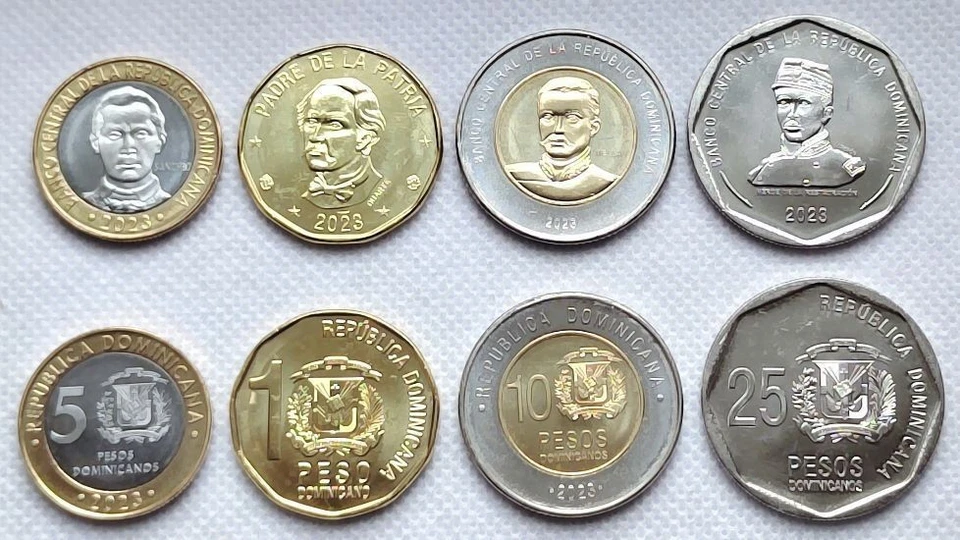 Dominican Republic 4 coins set 2022-2023 Famous People, UNC (#11119) - Image 1 of 1