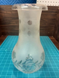 Pantalla de lámpara de vidrio grande con corte de rueda astral victoriana del siglo XIX - Imagen 1 de 16