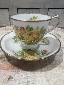 Royal Albert Yellow Tea Rose Teacup And Saucer England Bone China # 839056 - Picture 1 of 9