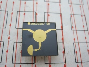 1pcs UML ZONE DB490201 P/N:38014709 Isolator 6.4/7.1GHZ ST - Imagen 1 de 5