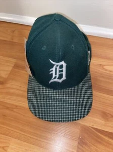Vintage Logo 7 Dartmouth Collage Green Checked Hat Hook N Loop Strap (RARE) NCAA - Picture 1 of 5