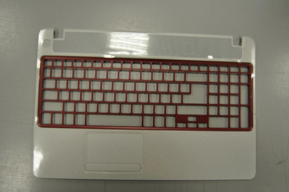 Gateway NV52L NV56 NV56R NV56R10U Palmrest w Touchpad ap0nn000420 - Image 1 of 2