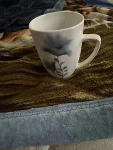 Gibson Home 1 Coffee Mugs White With Flowers Great Colors 10 Oz - Picture 1 of 6