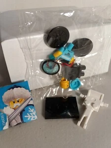 LEGO Minifigures SERIES #22 WHEELCHAIR RACER - Picture 1 of 1