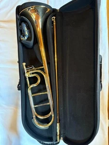 Getzen 4147IB Bass Trombone - Picture 1 of 10