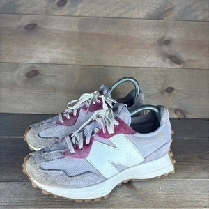 new balance 327 womens size 7 shoes purple athletic running sneakers - Picture 1 of 8