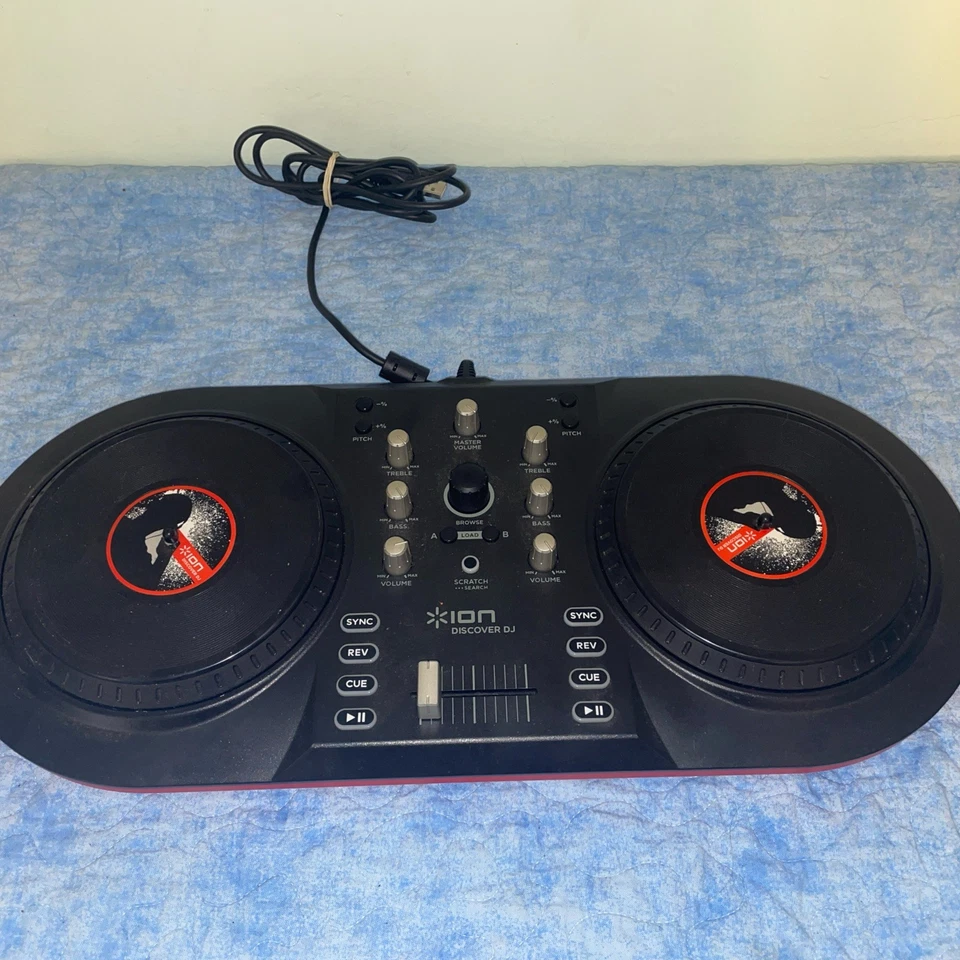 Ion Discover DJ Computer System Dual Turntable USB Controller for Mac PC Working - Image 1 of 4