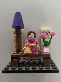 LEGO Harry Potter Minifigure - Dolores Umbridge Set 5378 Year 2010 With Scene