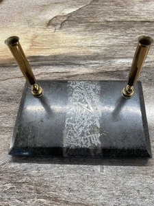 Vintage Executive pen holder Native Silver ore specimen with beautiful vein - Foto 1 di 5