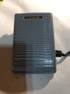 FDM Electronic Speed Controller Sewing Machine Foot Pedal Model KD-1902 Brother - Picture 1 of 3