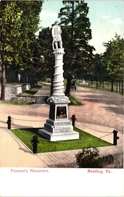 Postal de colección de Pennsylvania Reading Firemen's Monument PA Foto 1 de 2