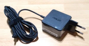 Caricabatterie ORIGINALE alimentatore per ASUS modello ADP-33AW Z  33W 19V 1.75A - Foto 1 di 1