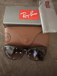 NUOVI occhiali da sole Ray Ban 4101 Jackie Ooh lenti vetro marrone/viola, taglia 58 - Foto 1 di 11