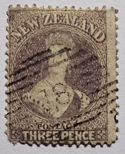 NEW ZEALAND RARE 1862 3d Brown-lilac Star Wmk Perf 13. €750. SG74. Corner Thin - Picture 1 of 3