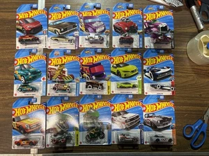 Juego completo de 2025 Hot Wheels Treasure Hunt Set de 15 A a Q - Imagen 1 de 17