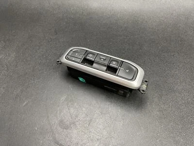 Electronic Transmission Shifter 2020 GMC Acadia 84728706 2021 2022 2023 - Image 1 of 4