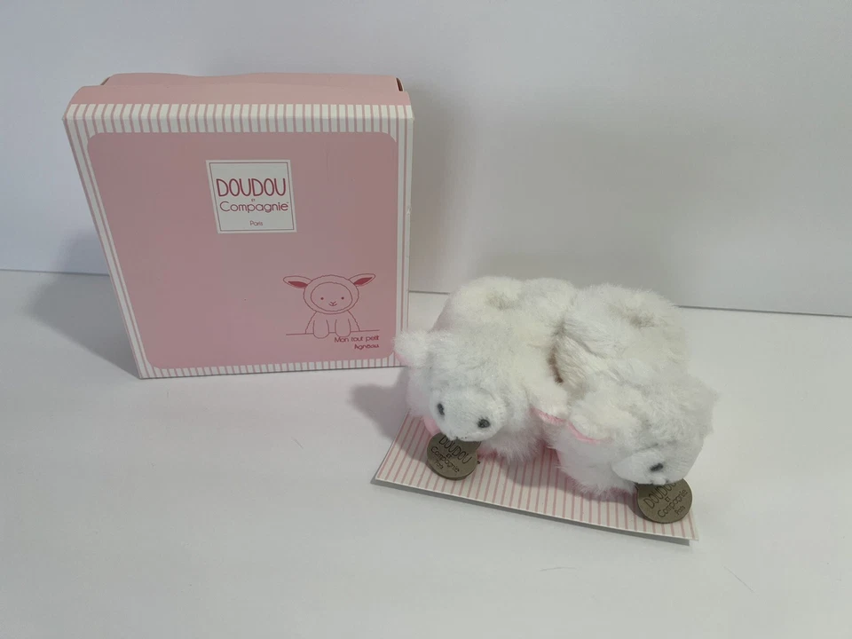 Doudou Et Compagnie Paris Lamb Baby BOOTIES Slippers Rattle White Pink Soft