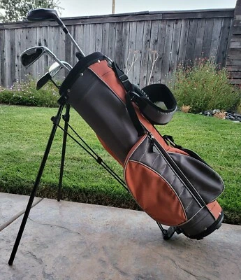 Used Wilson Prestige 5 Piece Golf Junior/Teen Set W/ Hybrid,9I,SW,Putter  - Image 1 of 4