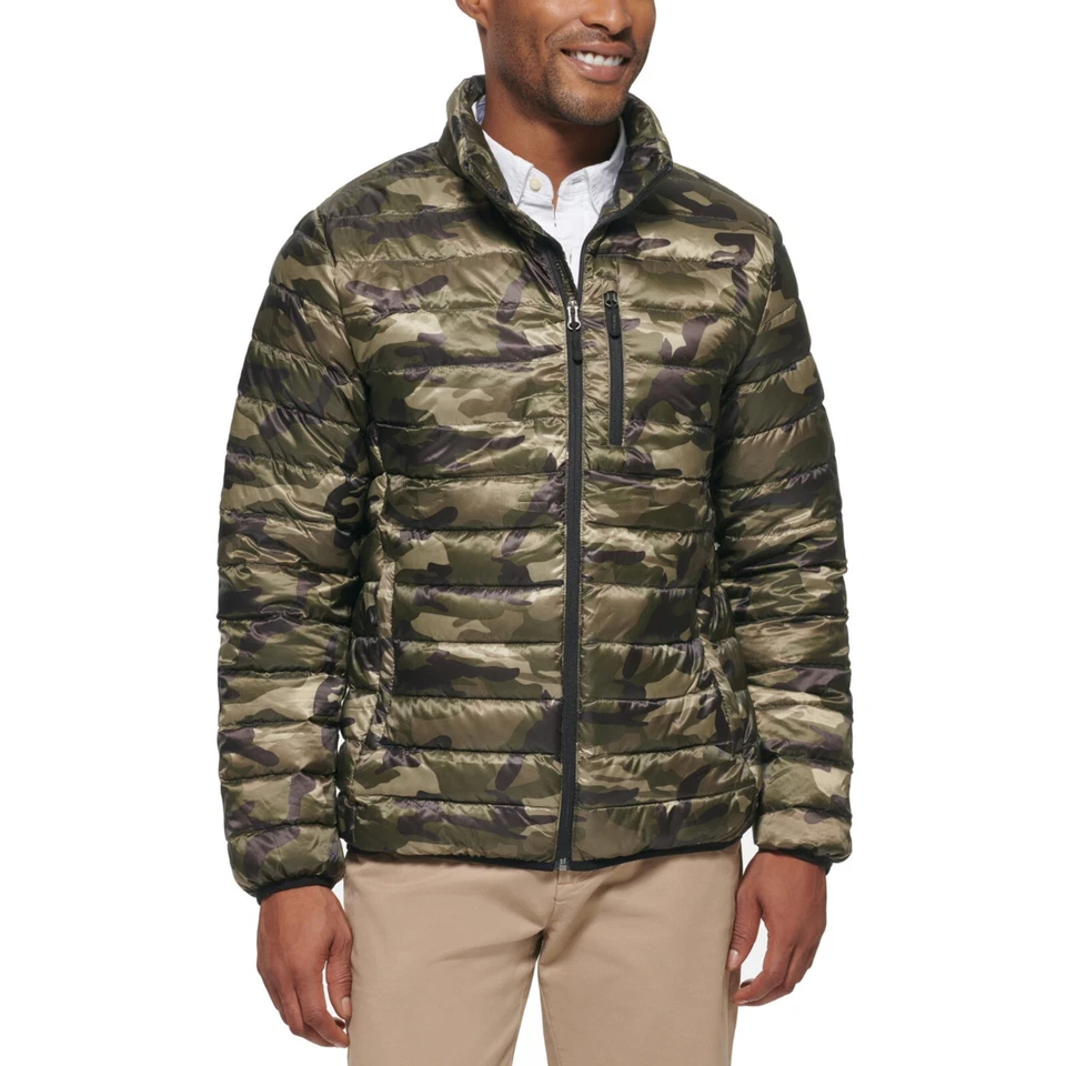 Chaqueta acolchada ligera empaquetable de camuflaje verde CLUB ROOM pequeña Foto 1 de 1