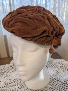 Vintage Tufted Brown Velvet Hat With Bobbles Barrette 50's "de’ Alva Exclusive"  - Picture 1 of 8