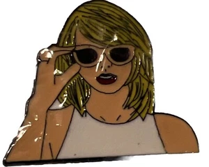Taylor Swift With White Sunglasses Pin - Picture 1 of 2