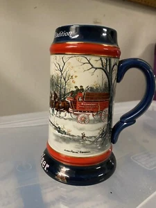 Budweiser Clydesdale 1990 Christmas Holiday Stein by Ceramarte Brazil 01854927 - Bild 1 von 3