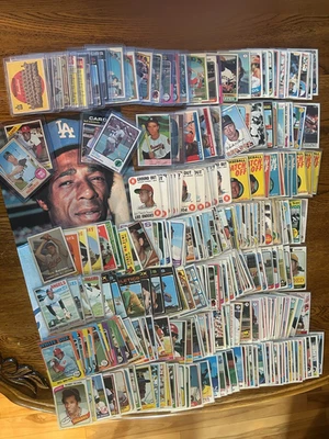 Enorme Lote de Cartões de Beisebol Vintage Topps Anos 1950-1970 HOFs Estrelas RCs + Bônus Estranho - Imagem 1 de 4