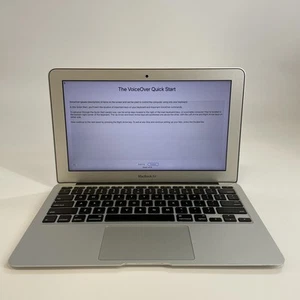 MacBook Air 11 Mid 2013 Silver HD 1.7 GHz i7-4650U 4GB 256GB SSD READ - Afbeelding 1 van 11